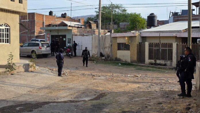 ZAMORA A balazos matan a “El Gommy” en Chaparaco (5)