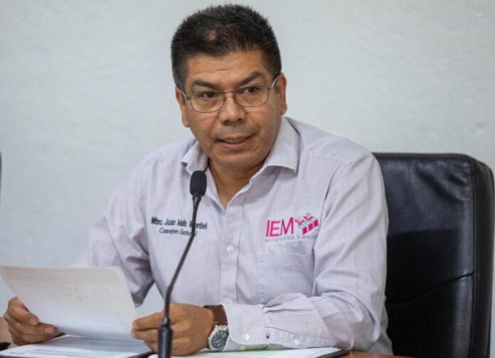 IEM, Juan Adolfo Montiel