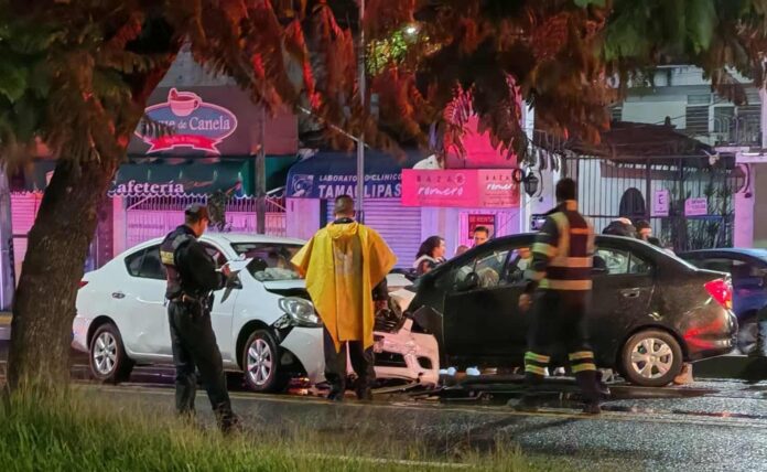 Morelia, choque en la Madero
