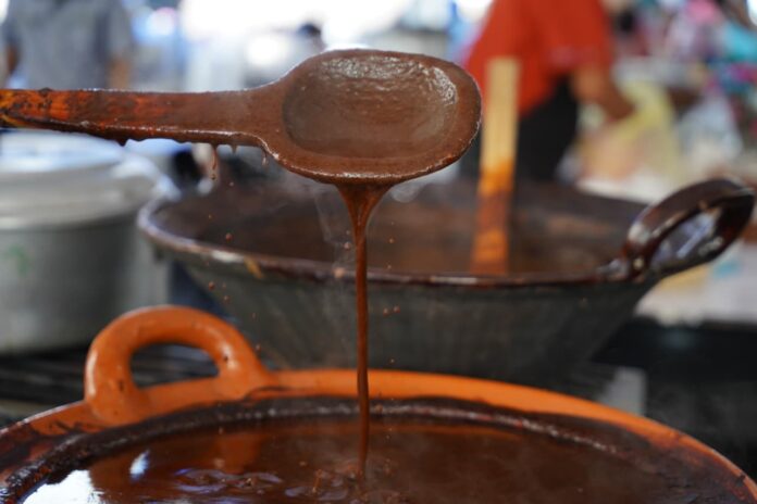 Feria de Mole en Santa María de Guido