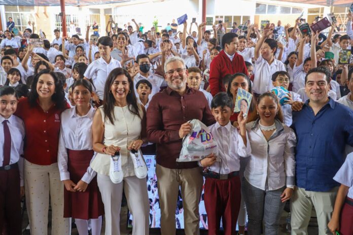 Michoacán "se pone los tenis" por la paz: Gabriela Molina