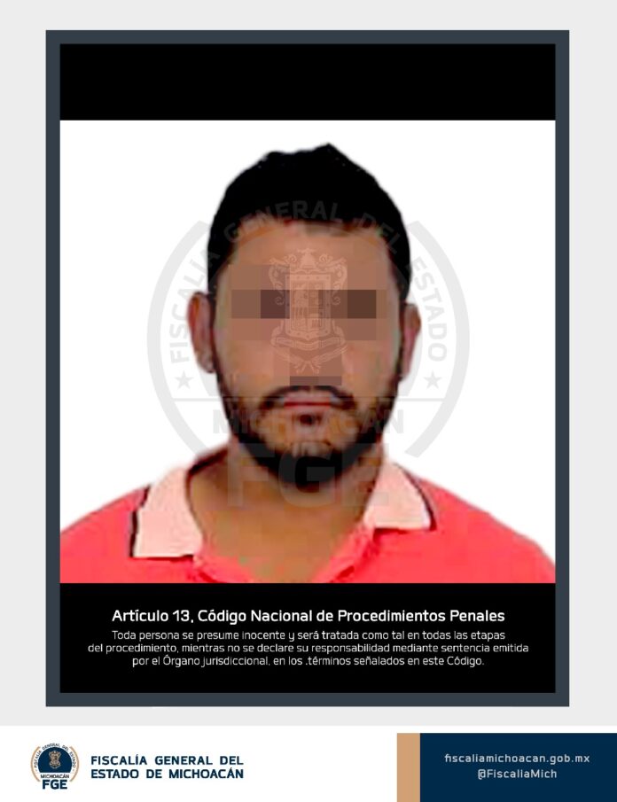 Detenido por extorcióna médico y su familia