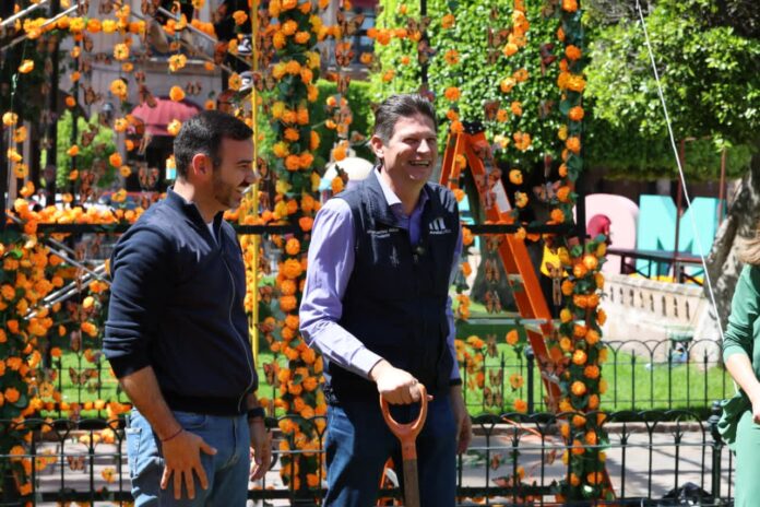 Morelia se viste de colores y olores del cempasúchil