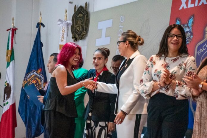 La Facultad de Economía innova y se transforma