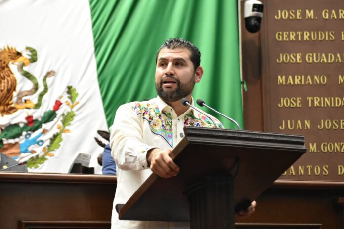 Octavio Ocampo, acuerdo en defensa del maíz y los productores