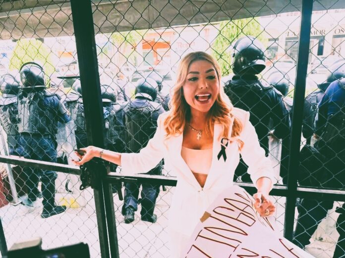 Michoacán, protesta en Apatzingán