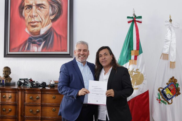 Nombra Bedolla a Sergio Pimentel como nuevo rector de la UTM