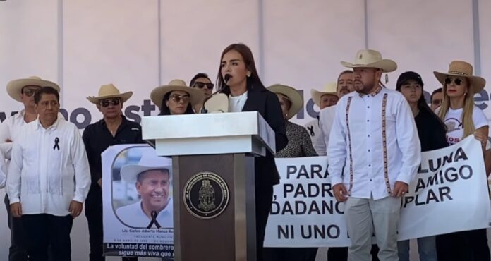 Hoy Carlos Manzo me acompaña: Grecia Quiroz