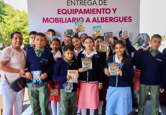 Más de 50 albergues de 29 municipios con equipamiento integral: Gabriela Molina