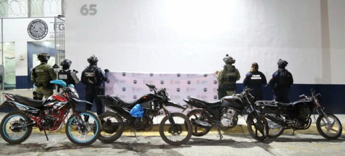 FGR vincula a proceso tres menores de edad con armas de fuego