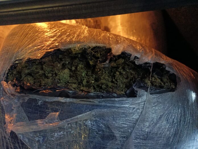 Zitácuaro, un detenido con cerca de 30 kilos de mariguana