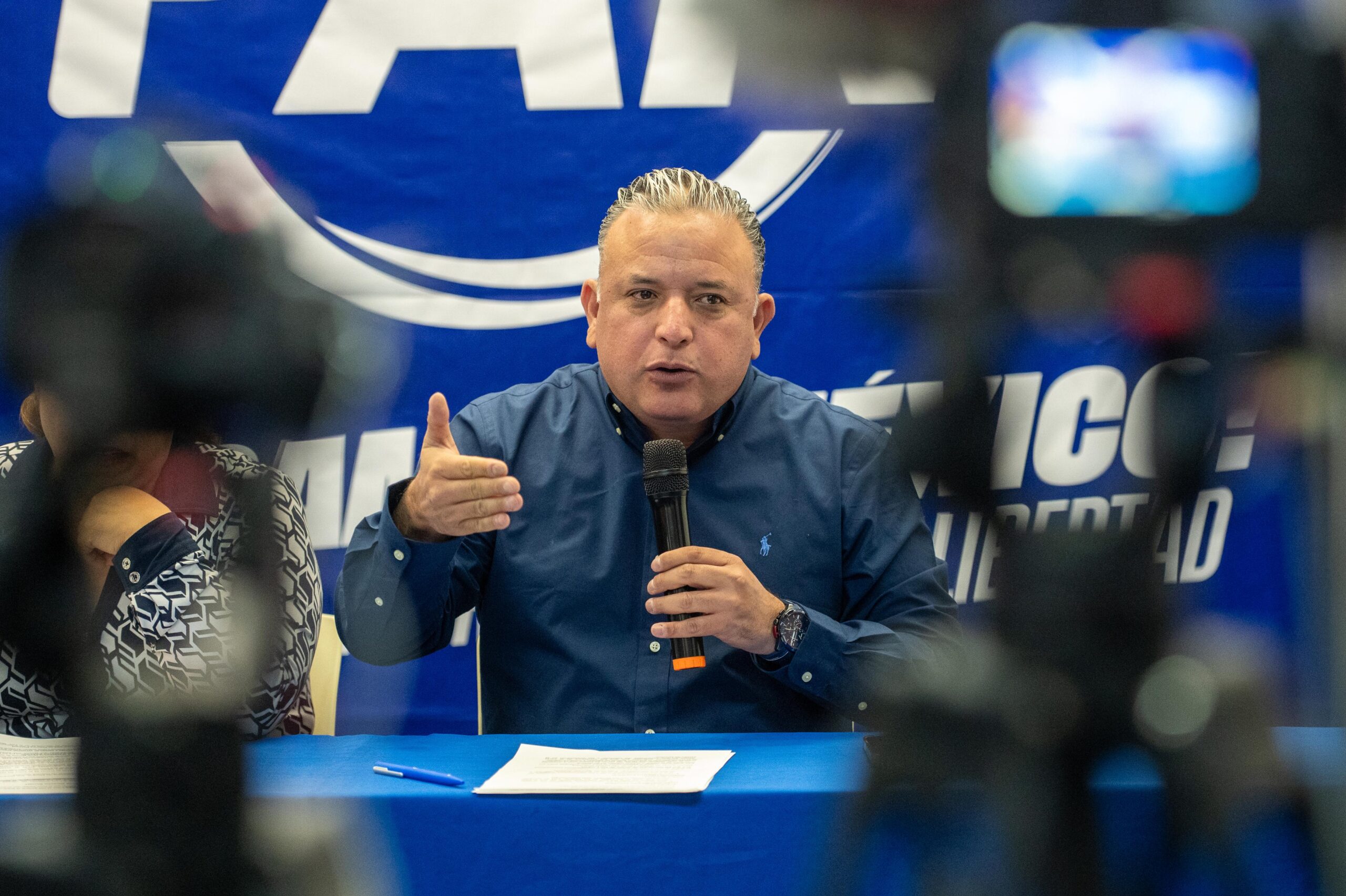 Ni carroñero, ni miserable, David Cortez