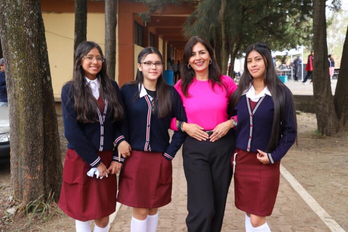 Gabriela Molina convoca fortalecer la cultura de paz escolar