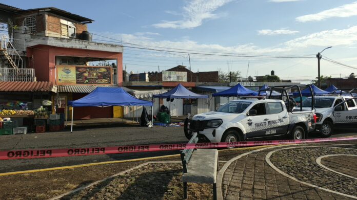 Comerciante es privado de la vida en Tianguis de Jacona