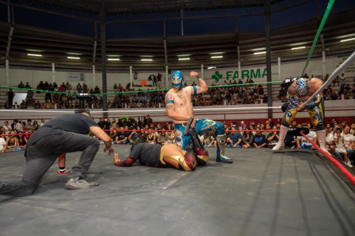 🔥🤼‍♂️ ¡Arrancan las luchas en Morelia!