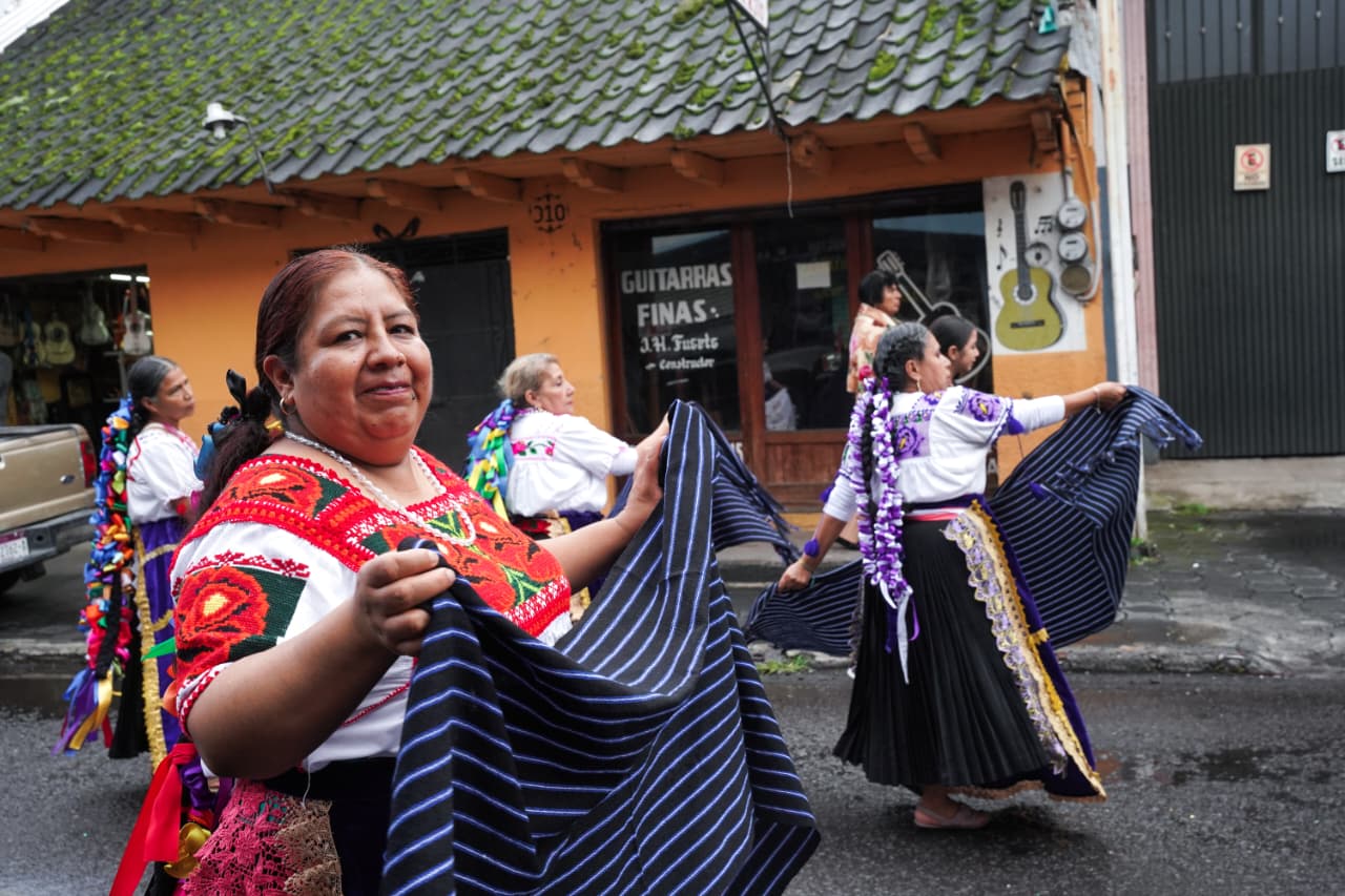 ¡Se desata el orgullo LGBT+ en Paracho!