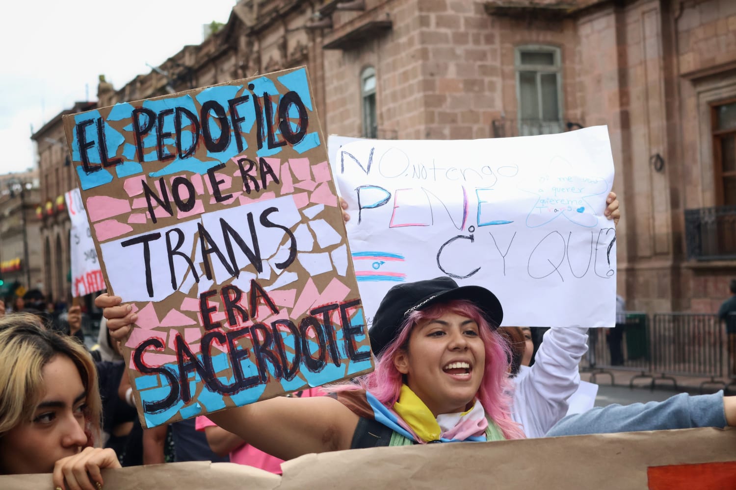 “No hay orgullo”: Contramarcha LGBTIQ+ se manifiesta contra desigualdades sociales