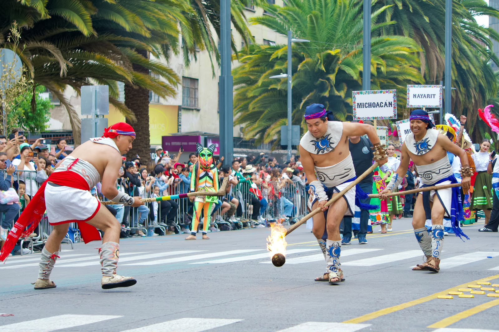 Cultura purépecha cautiva a miles con la ancestral Uárhukua Chanaku