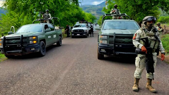 Atacan a militares en Chinicuila; hay tres lesionados