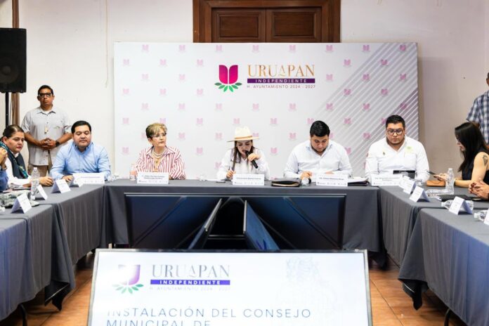 Grecia Quiroz reinstala el Consejo Municipal de Protección Civil