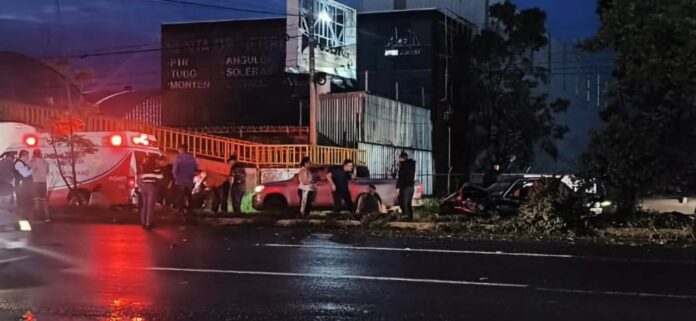Aparatoso choque múltiple en la avenida Morelos Norte de Morelia
