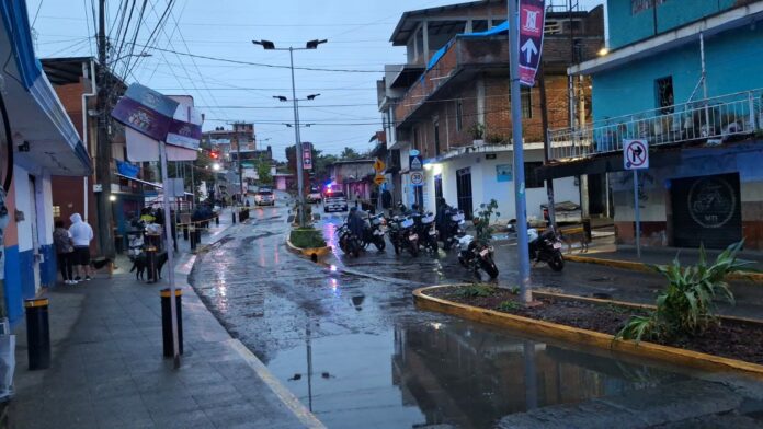 De 6 tiros ejecutan a un hombre en La Quinta de Uruapan