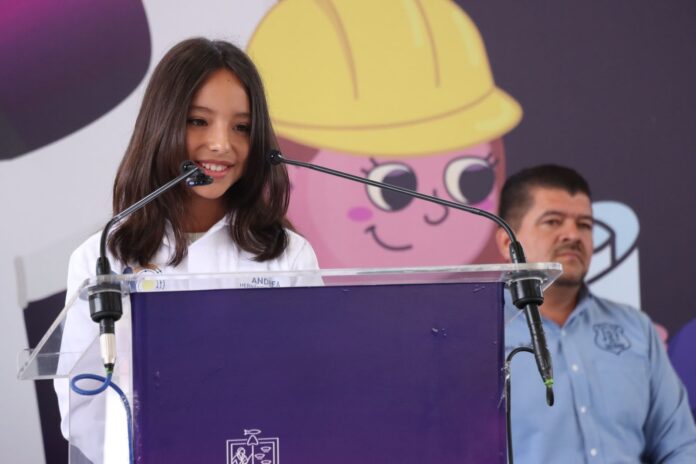 Michoacán, premian a Las niñas puedes