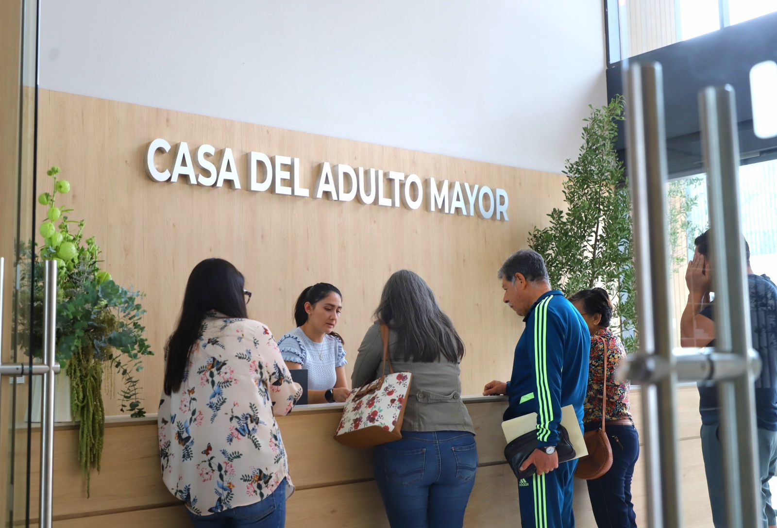 Paola Delgadillo invita a inscribirse a la nueva Casa del Adulto Mayor