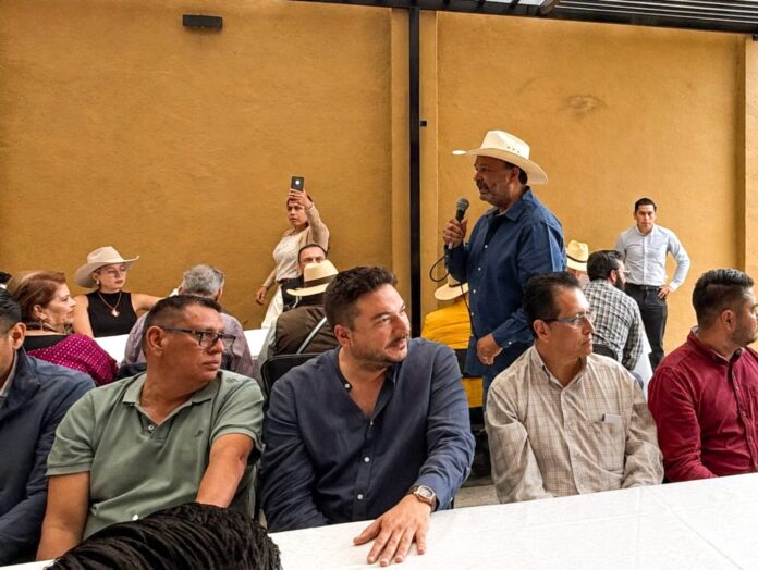 Respaldan liderazgo de Julio Arreola como un referente de unidad y resultados