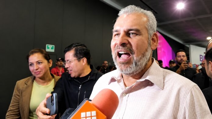 Bedolla descarta favoritismos en candidatura de Morena por Michoacán