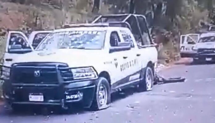 Ataque armado contra Guardia Civil deja muertos y heridos en Michoacán
