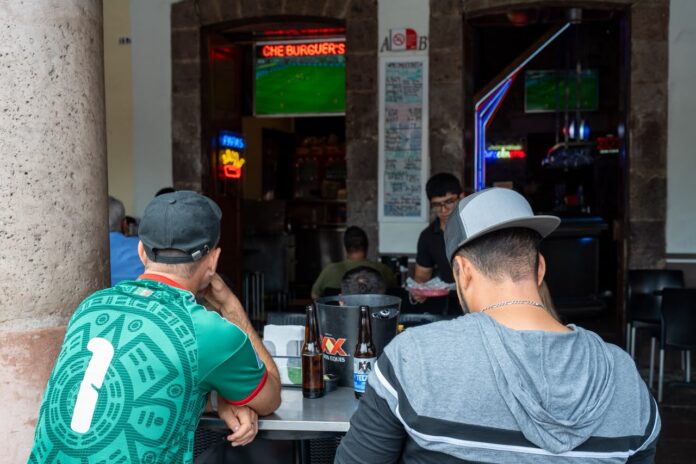 ⚽ Ambiente futbolero se vive en el Centro Histórico