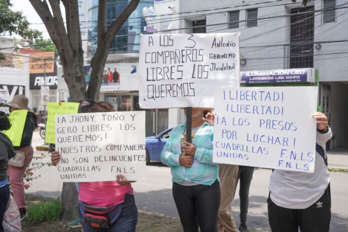 FNLS exige libertad de tres detenidos en Uruapan