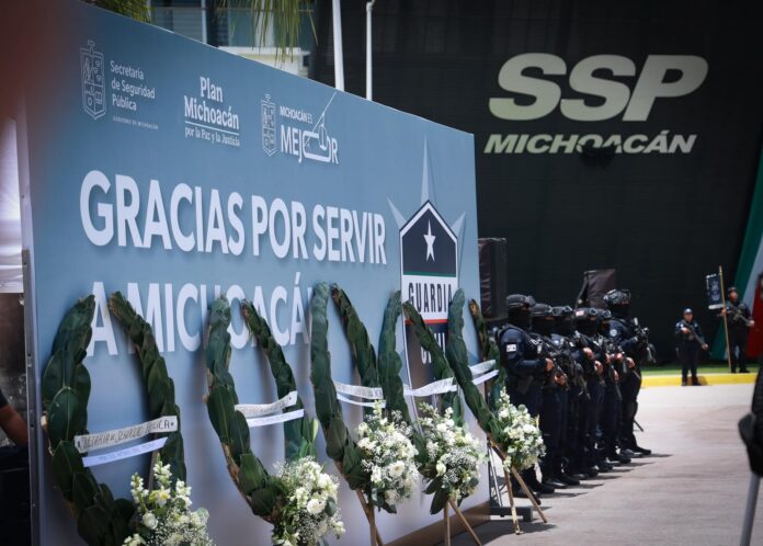 Homenaje póstumo a 5 elementos de la Guardia Civil caídos