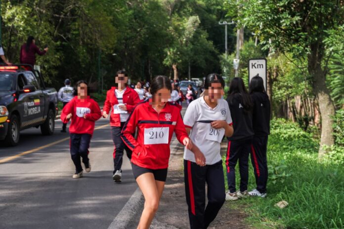 Estudiantes corren por los 100 años del internado La Huerta