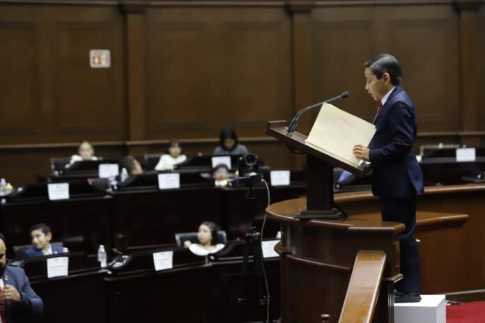 Las preocupaciones y problemáticas desde la perspectiva de la niñez michoacana quedaron de manifiesto en el Pleno del Congreso del Estado