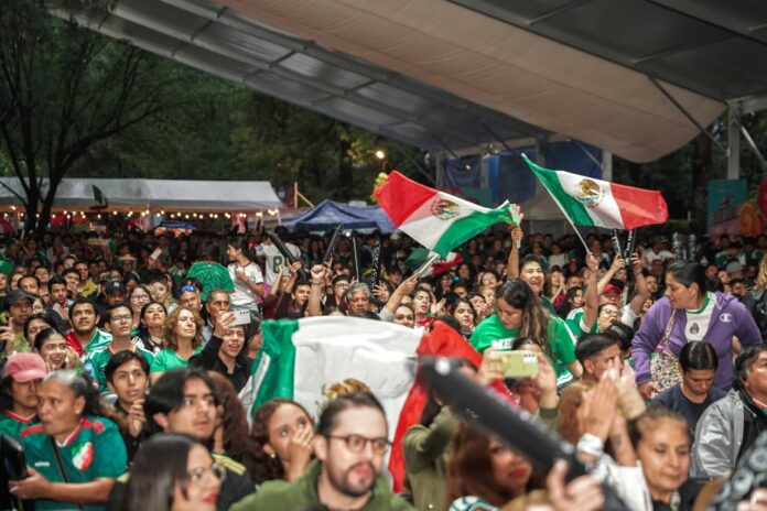 🇲🇽⚽ La fiesta del TRI se vive en Ceconexpo