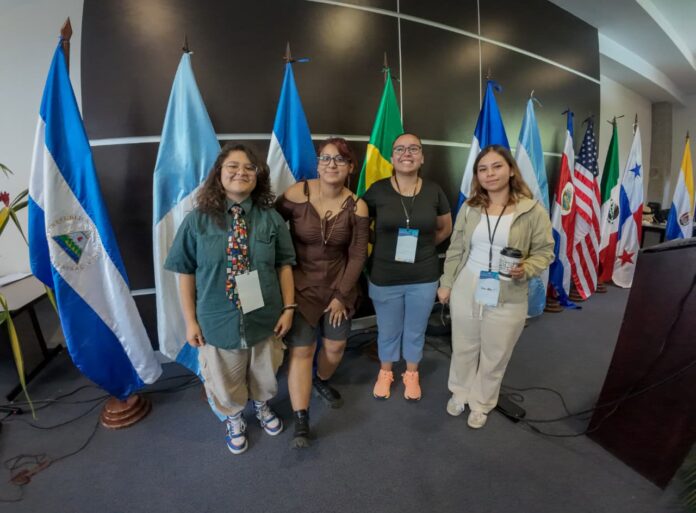 5 mujeres nicolaitas contra la extinción de la fauna marina
