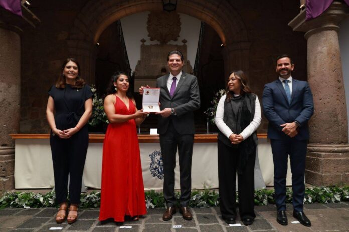 Reconocen respuesta a convocatoria de Presea Amalia Solórzano Reconocen respuesta a convocatoria de Presea Amalia Solórzano