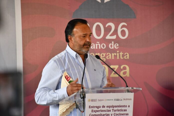 Impulsar tradiciones es fortalecer el corazón de Pátzcuaro: Julio Arreola Impulsar tradiciones es fortalecer el corazón de Pátzcuaro: Julio Arreola