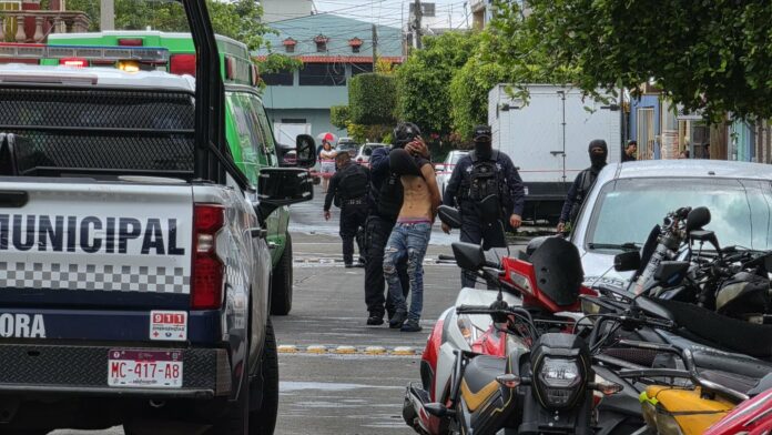 Balean domicilio en Zamora; hay una mujer lesionada y un detenido