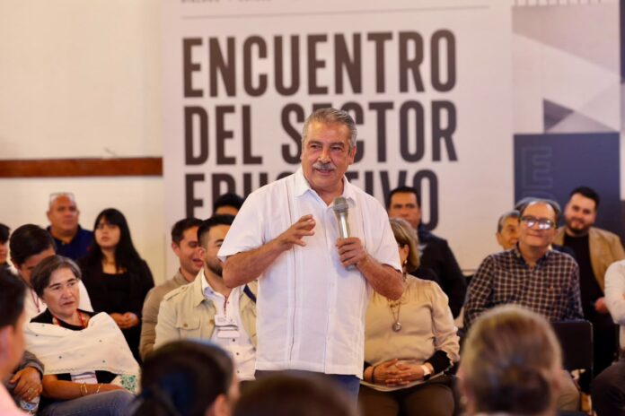 Sector educativo de Michoacán cierra filas con Raúl Morón
