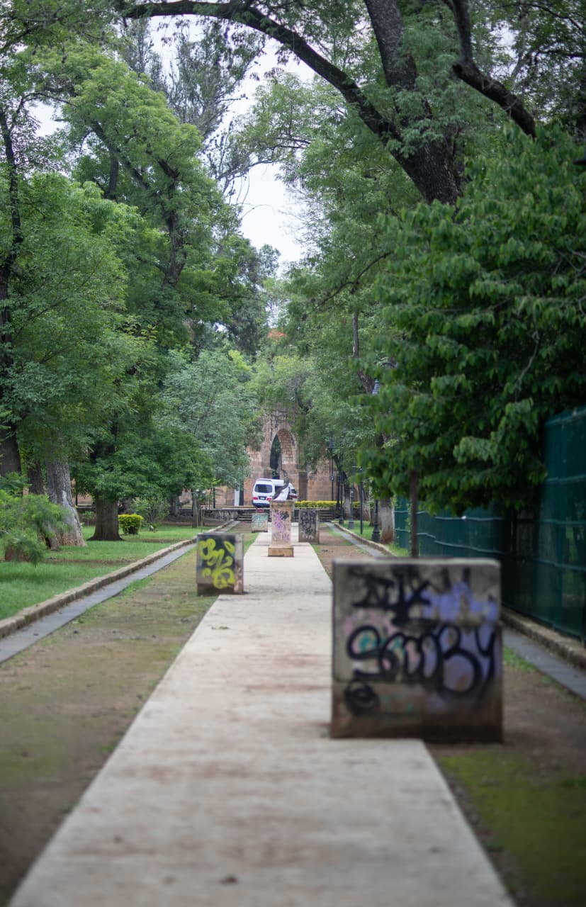 El paseo de esculturas del Bosque Cuauhtémoc, en el olvido