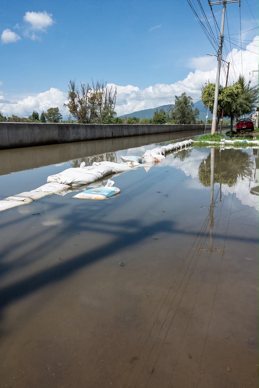 Casi 22 días bajo el agua; desesperación crece entre familias de colonia Benito Juárez