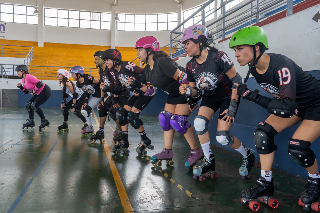 Ovejas negras; comunidad sobre ruedas