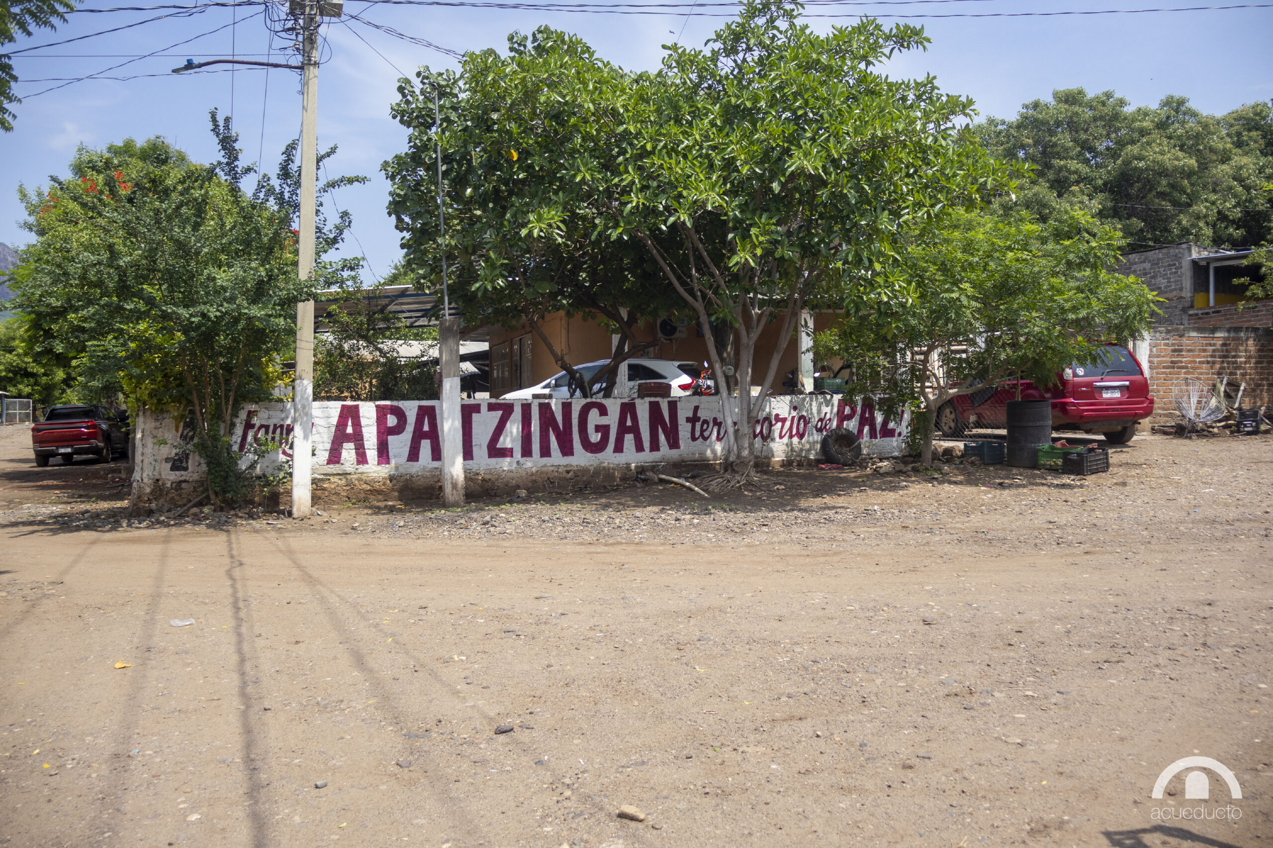 Apatzingán, comunidades bajo asedio del narco