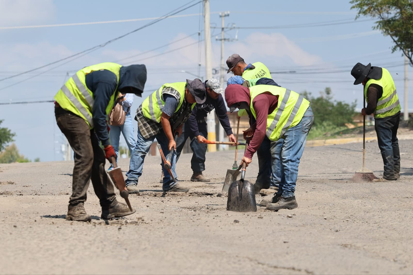 Gobierno de Morelia realiza jornadas permanentes de bacheo