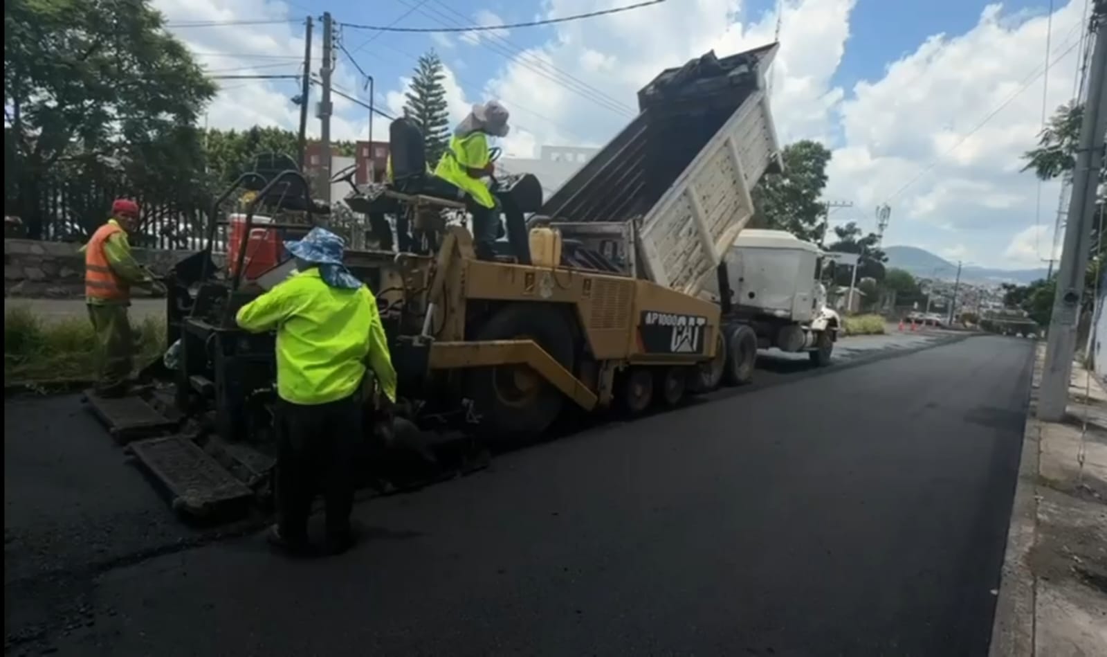 Reencarpetamiento de calle Raza Maya mejora la movilidad en la zona norte de Morelia