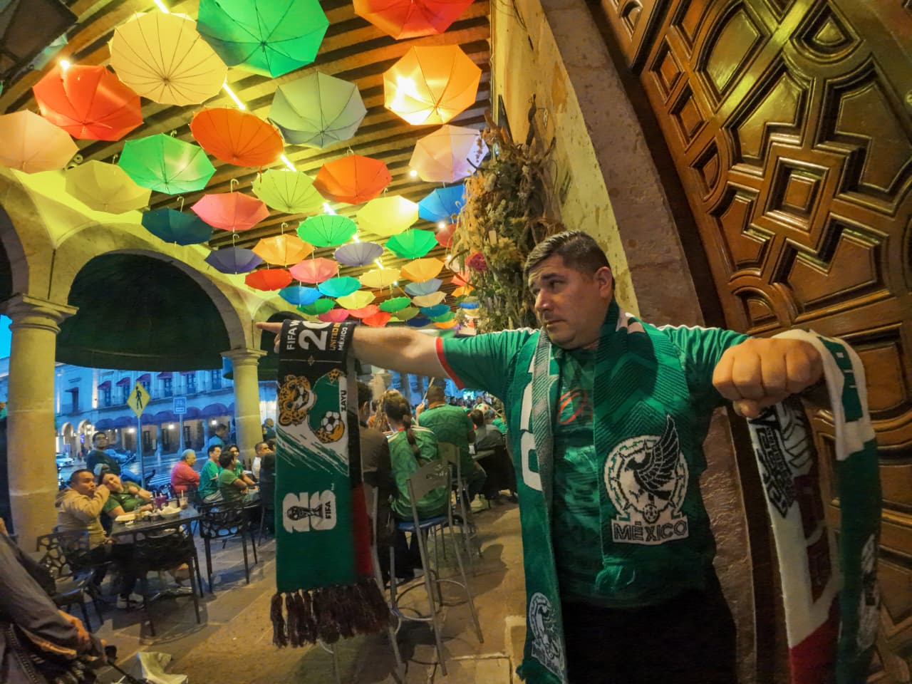Un gol de México devuelve la ilusión a la afición en los portales de Morelia