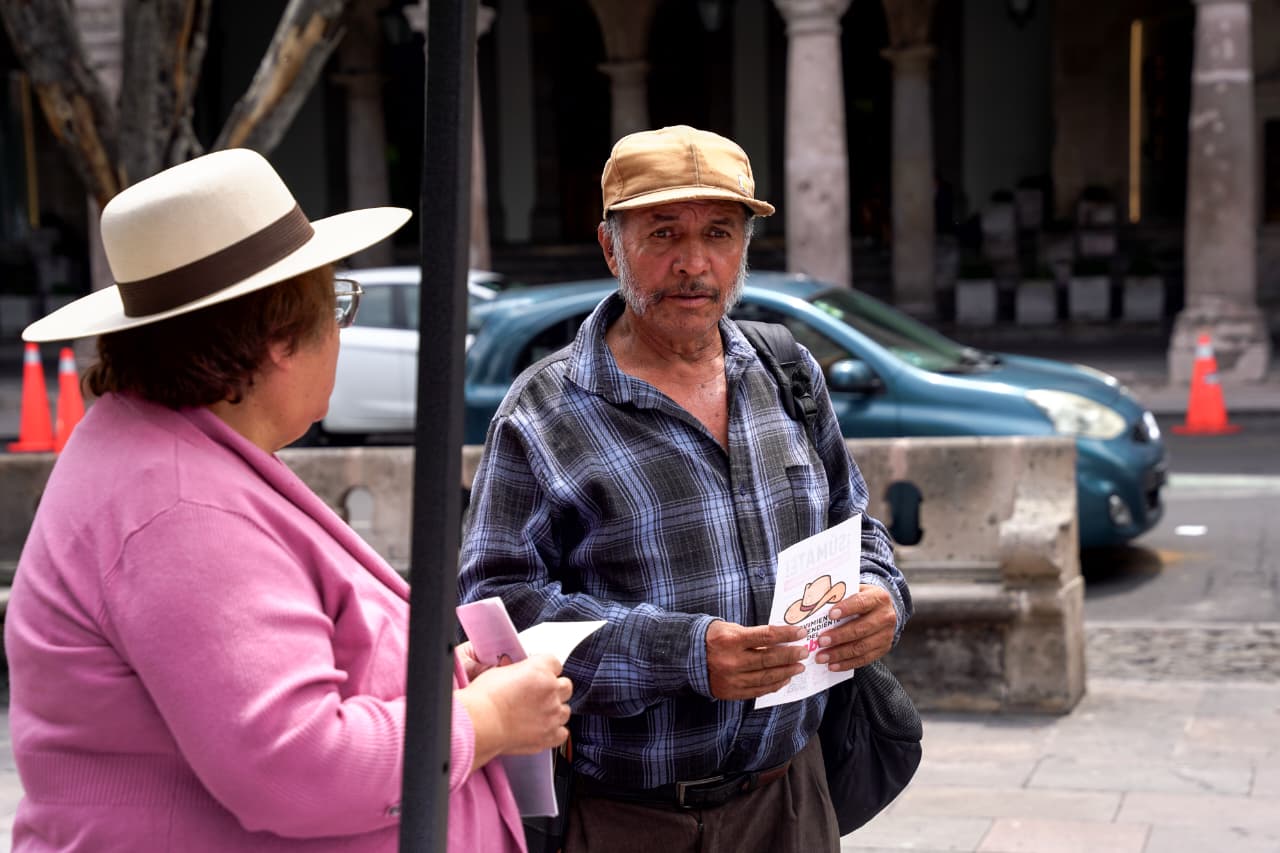 Movimiento del Sombrero instala centro de acopio de medicamentos en Morelia